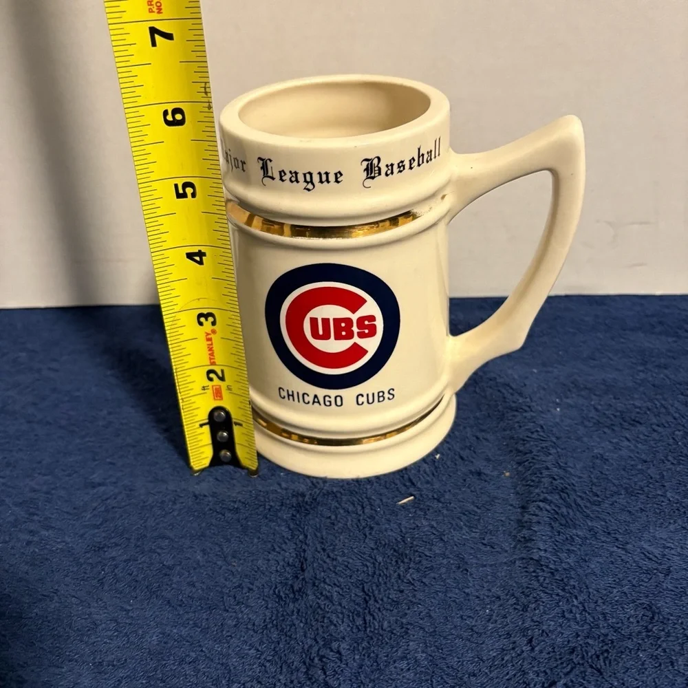 Vintage CHICAGO CUBS Baseball 6” Ceramic Beer Stein Vase Decor MLB - Made In USA